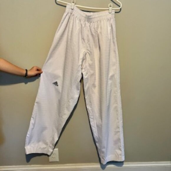 Adidas white with black front logo  baggy fit wide leg athletic pants - Picture 1 of 7
